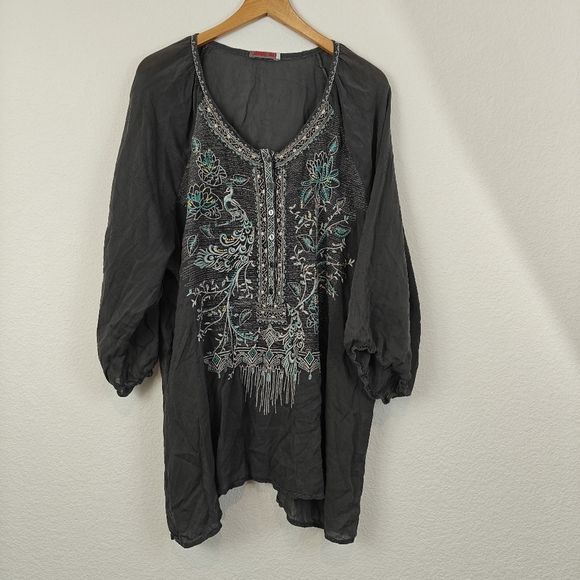 Johnny Was Grey Blue Embroidered Tunic Top, Size LG Bohemian Lagenlook Boho - Picture 3 of 14